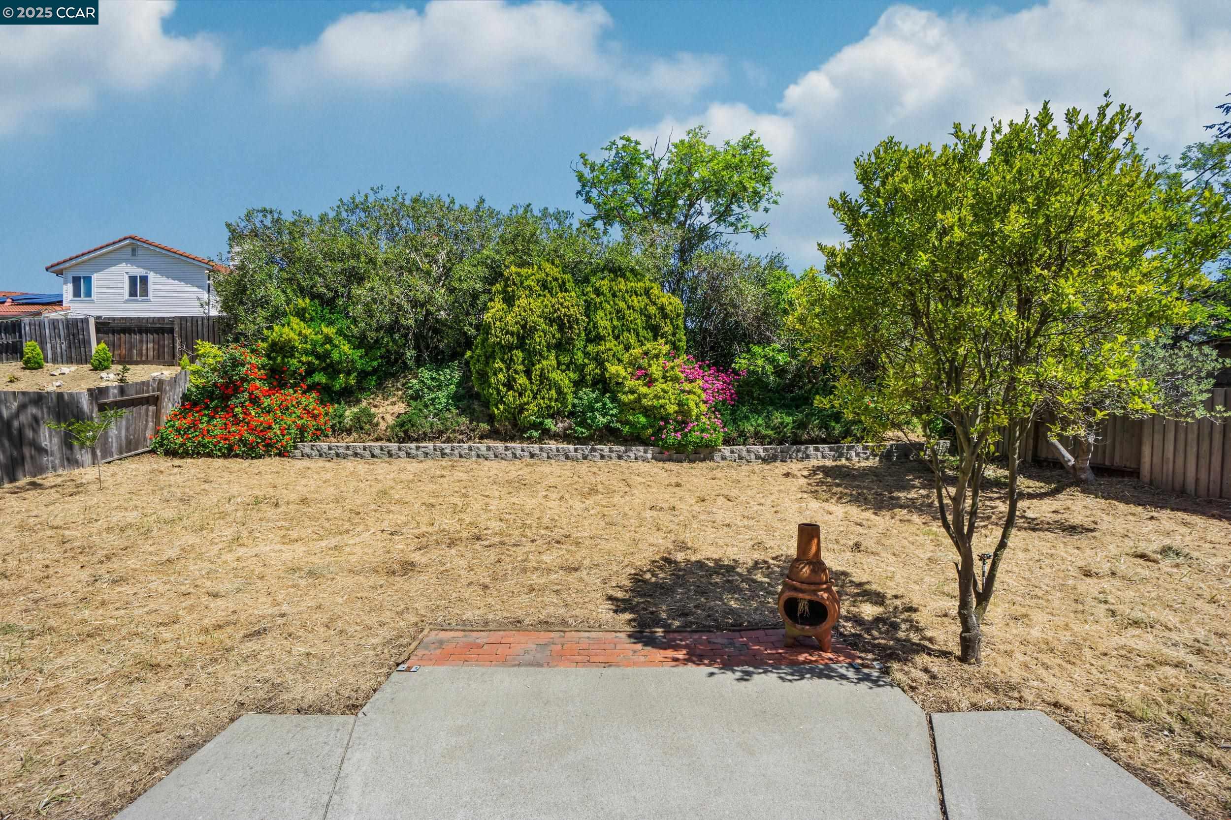 Detail Gallery Image 47 of 53 For 2163 Redwood Rd, Hercules,  CA 94547 - 4 Beds | 2/1 Baths
