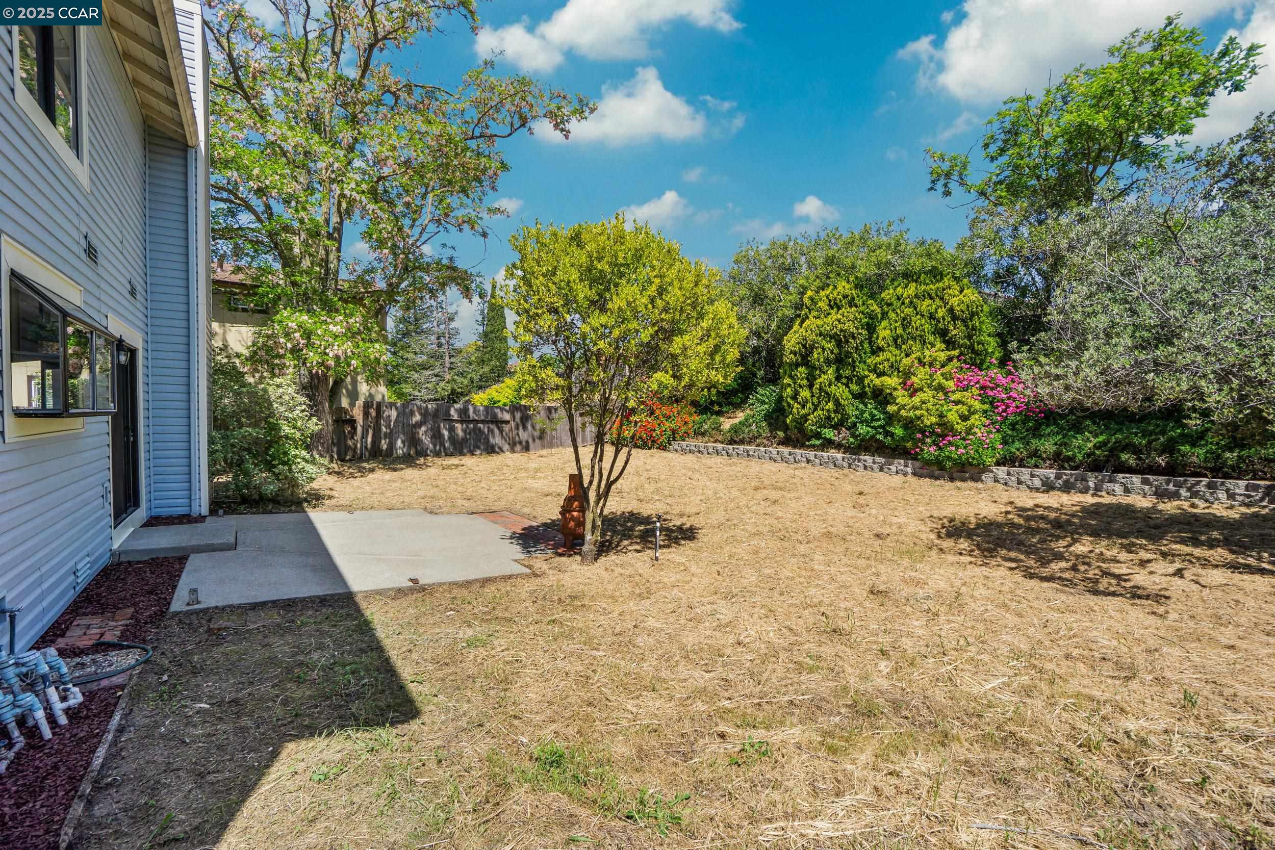Detail Gallery Image 49 of 53 For 2163 Redwood Rd, Hercules,  CA 94547 - 4 Beds | 2/1 Baths