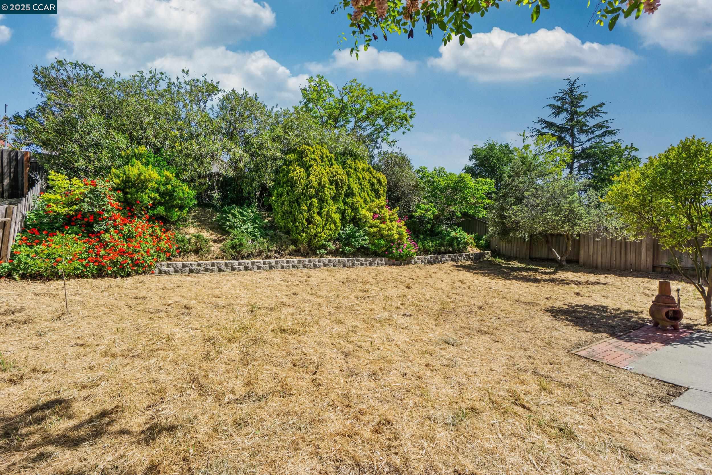 Detail Gallery Image 50 of 53 For 2163 Redwood Rd, Hercules,  CA 94547 - 4 Beds | 2/1 Baths
