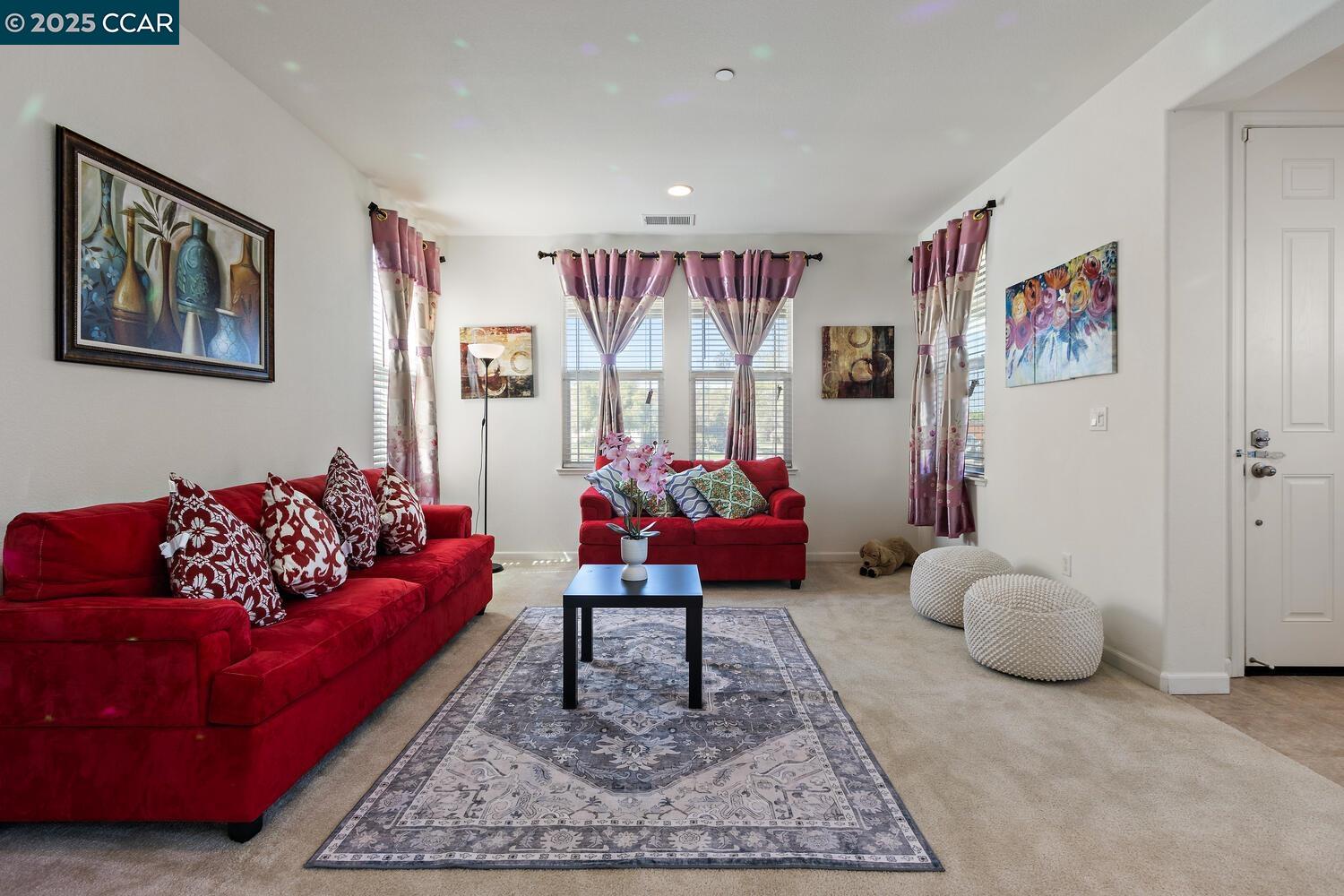 Detail Gallery Image 6 of 43 For 2991 Serra Ct, Antioch,  CA 94509 - 5 Beds | 3/1 Baths