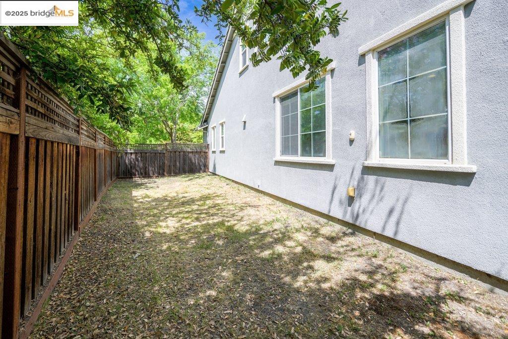 Detail Gallery Image 26 of 43 For 18568 Admiral Way, Lathrop,  CA 95330 - 4 Beds | 4 Baths