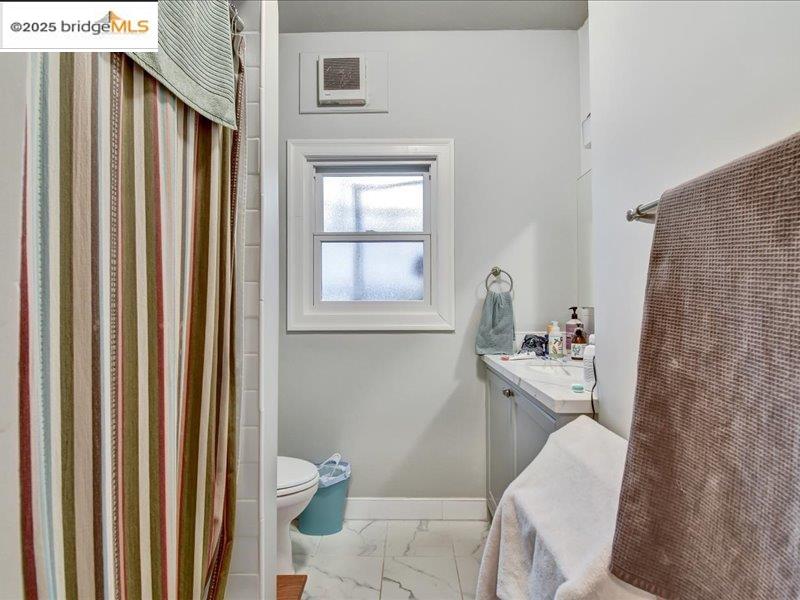 Detail Gallery Image 27 of 50 For 463 61st St, Oakland,  CA 94609 - – Beds | – Baths