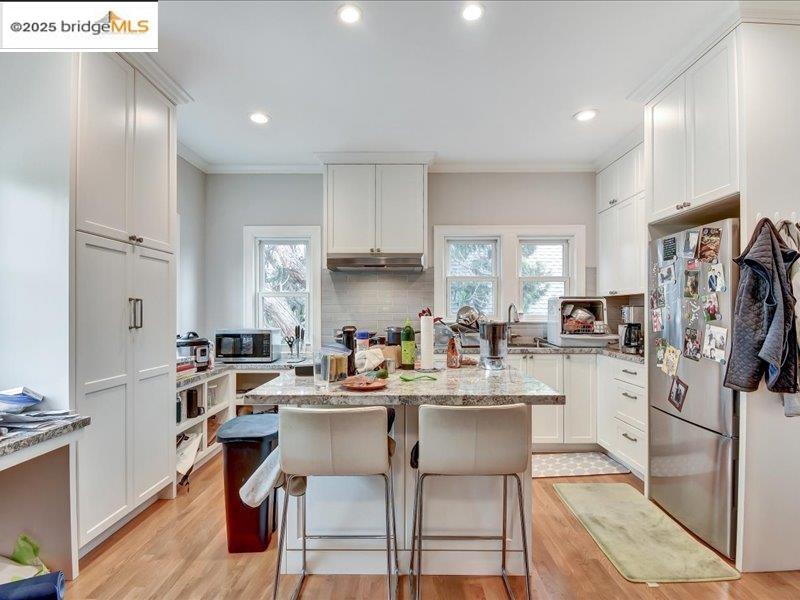 Detail Gallery Image 33 of 50 For 463 61st St, Oakland,  CA 94609 - – Beds | – Baths