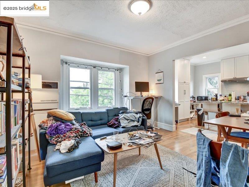 Detail Gallery Image 36 of 50 For 463 61st St, Oakland,  CA 94609 - – Beds | – Baths