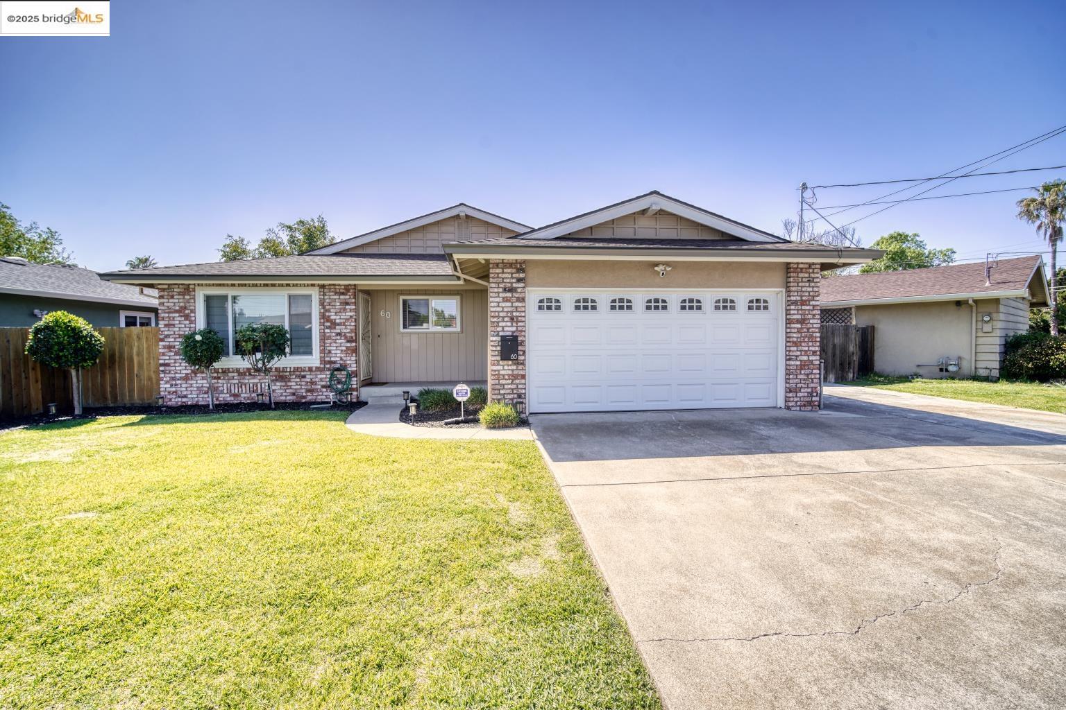 Detail Gallery Image 1 of 1 For 60 W Lake Dr, Antioch,  CA 94509 - 3 Beds | 2 Baths