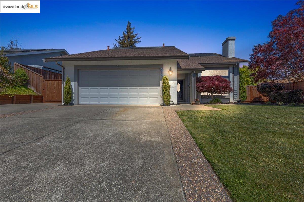 Detail Gallery Image 1 of 1 For 829 Oxford Way, Benicia,  CA 94510 - 4 Beds | 3 Baths