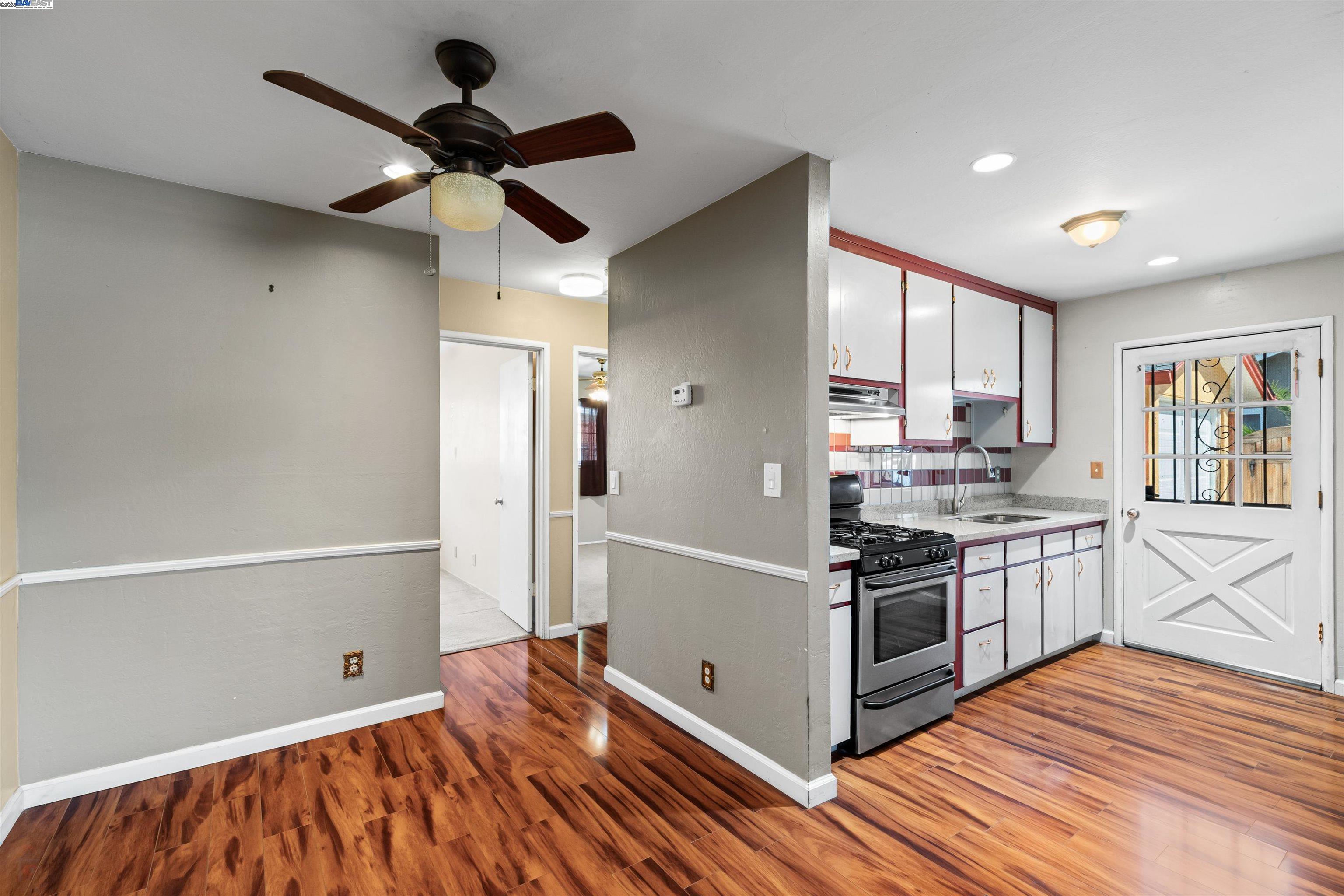 Detail Gallery Image 52 of 60 For 2141 E San Antonio St, San Jose,  CA 95116 - 3 Beds | 2 Baths