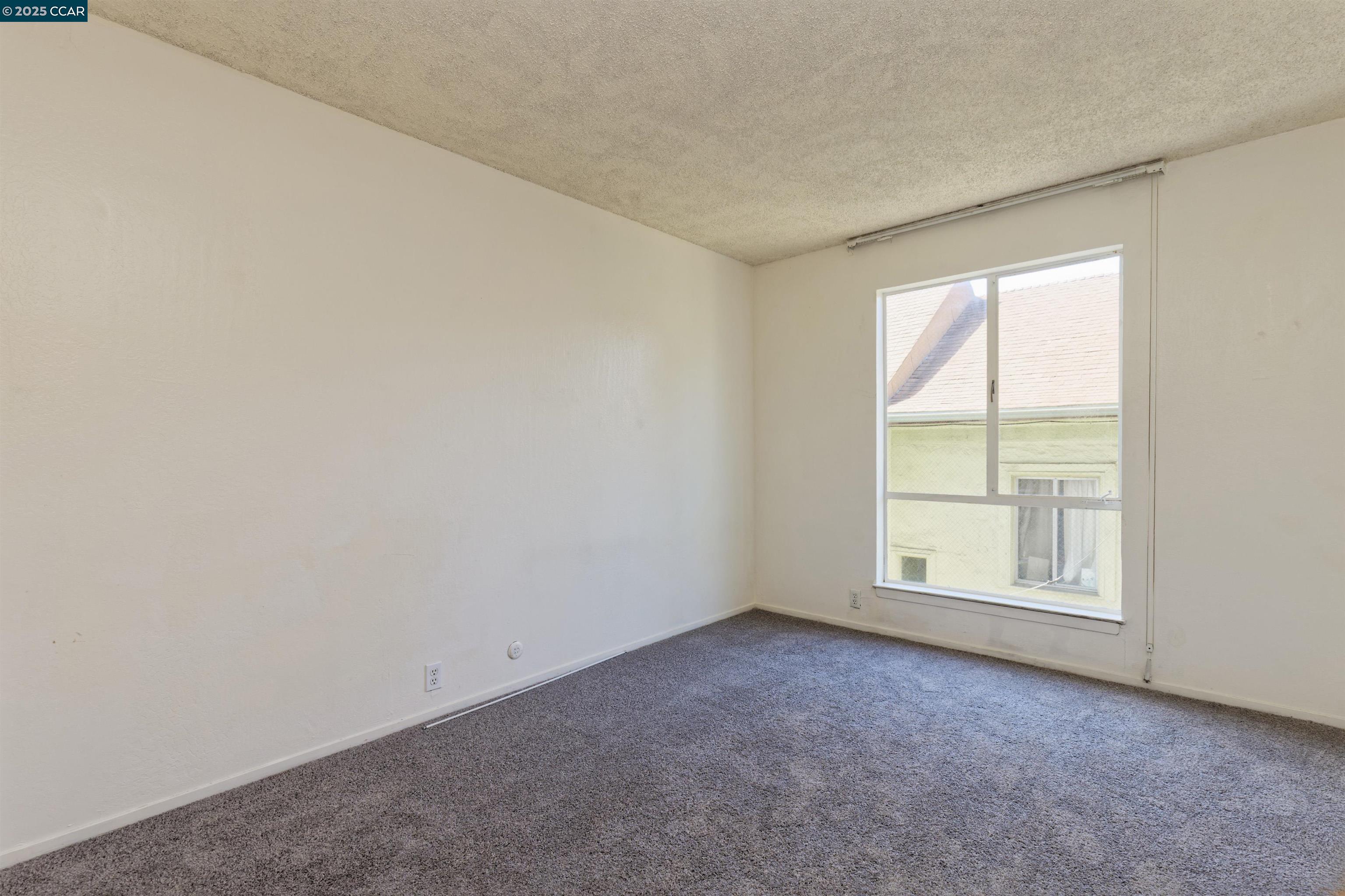 Photo #17: 41093637 Listing: Photo #17