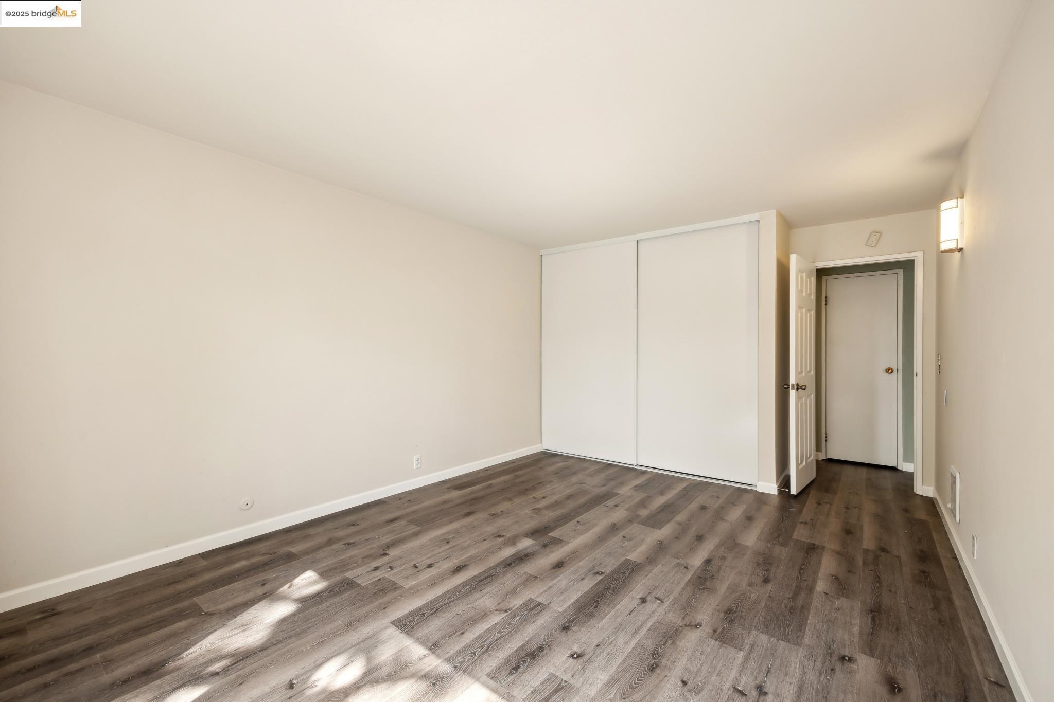 Detail Gallery Image 18 of 25 For 455 Cresent Street #107,  Oakland,  CA 94610 - 1 Beds | 1 Baths