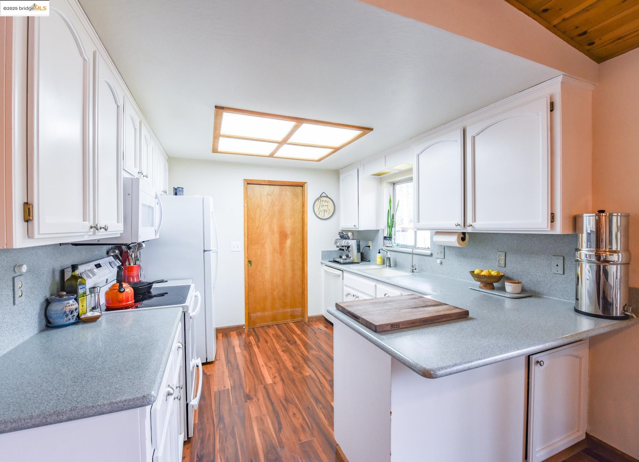 Detail Gallery Image 18 of 55 For 22576 Confidence Rd, Twain Harte,  CA 95383 - 3 Beds | 2 Baths