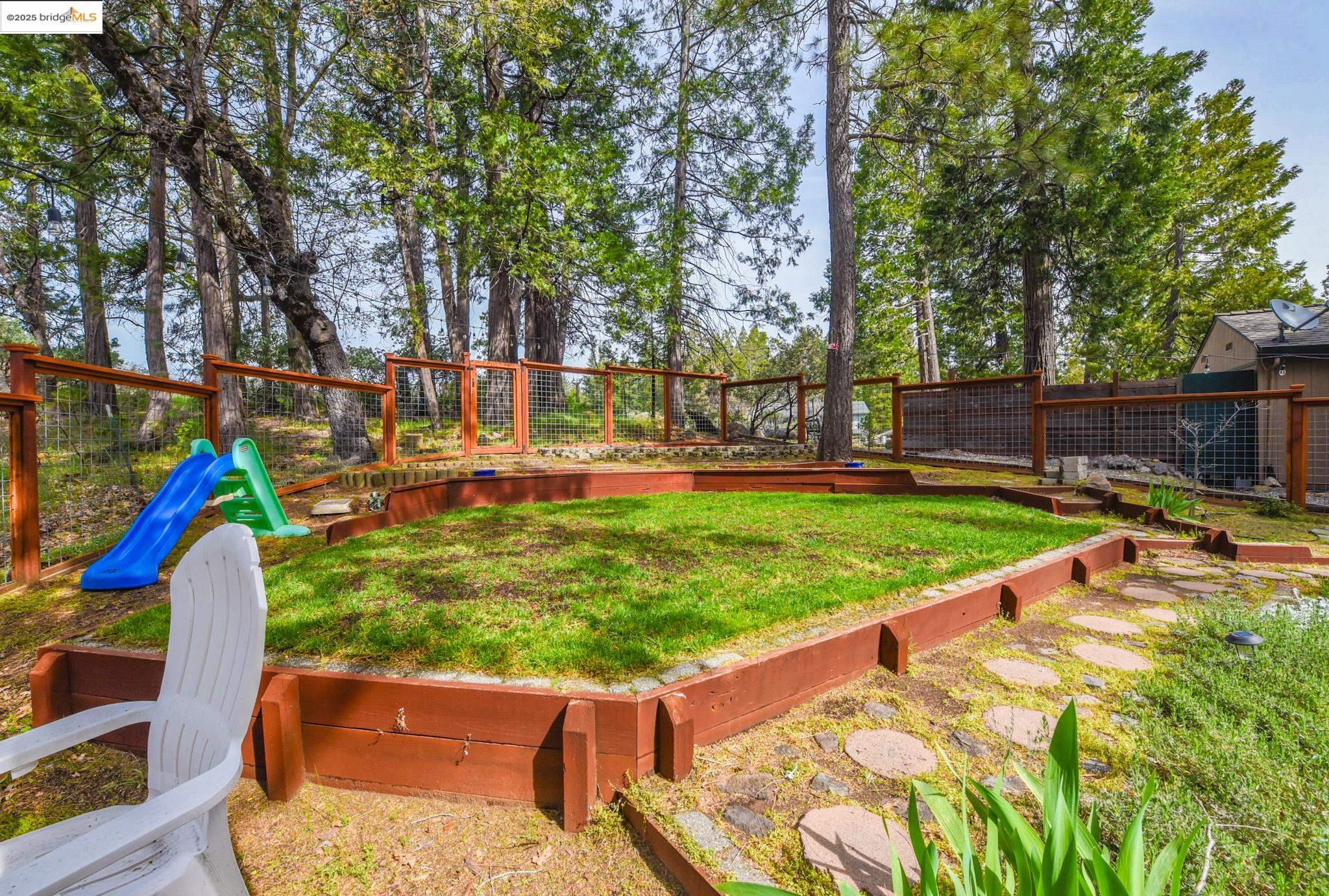 Detail Gallery Image 47 of 53 For 22576 Confidence Rd, Twain Harte,  CA 95383 - 3 Beds | 2 Baths