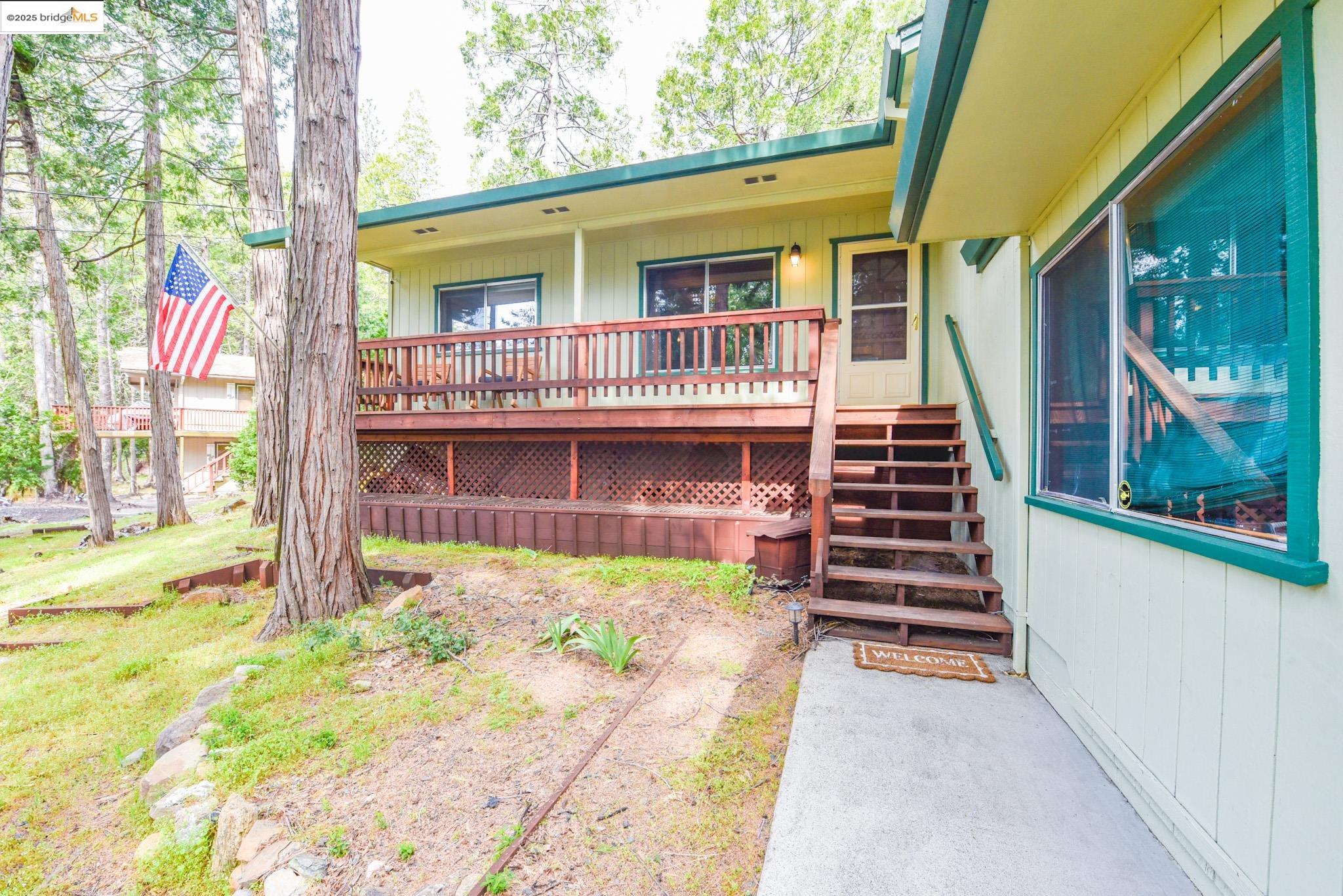 Detail Gallery Image 6 of 53 For 22576 Confidence Rd, Twain Harte,  CA 95383 - 3 Beds | 2 Baths