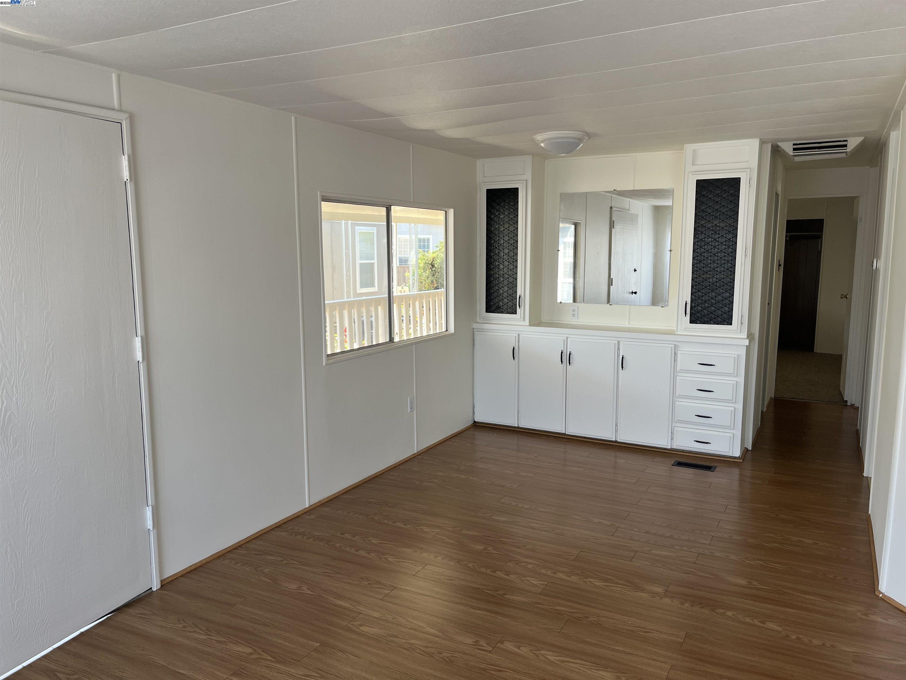 Detail Gallery Image 6 of 33 For 1085 Tasman #182,  Sunnyvale,  CA 94089 - 2 Beds | 1 Baths