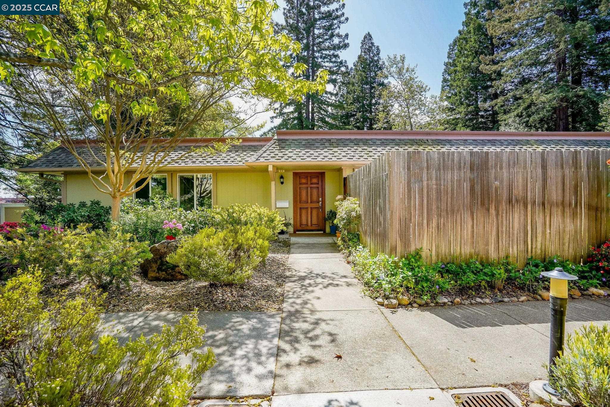 Photo #2: 41093647 Listing 