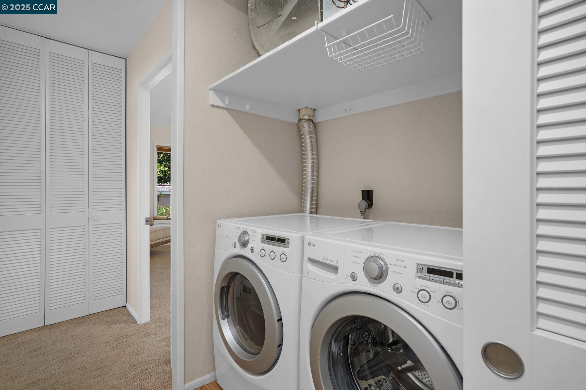 Detail Gallery Image 19 of 37 For 1625 Skycrest Dr #27,  Walnut Creek,  CA 94595 - 2 Beds | 2 Baths