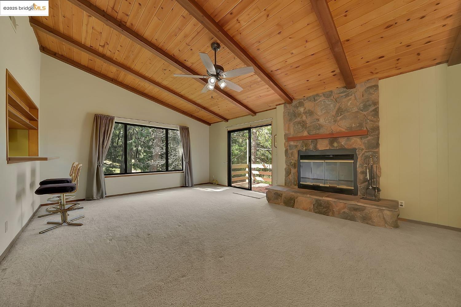 Detail Gallery Image 17 of 56 For 1616 Vine Maple Dr 1, Murphys,  CA 95247-9659 - 3 Beds | 2/1 Baths