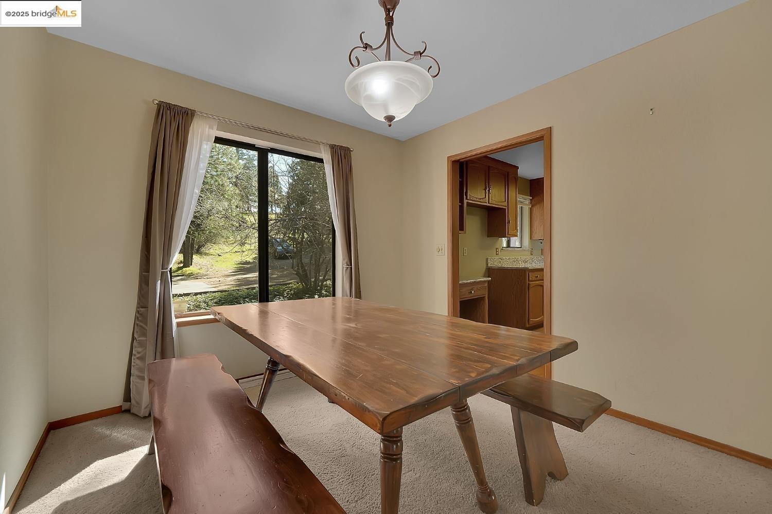 Detail Gallery Image 20 of 56 For 1616 Vine Maple Dr 1, Murphys,  CA 95247-9659 - 3 Beds | 2/1 Baths