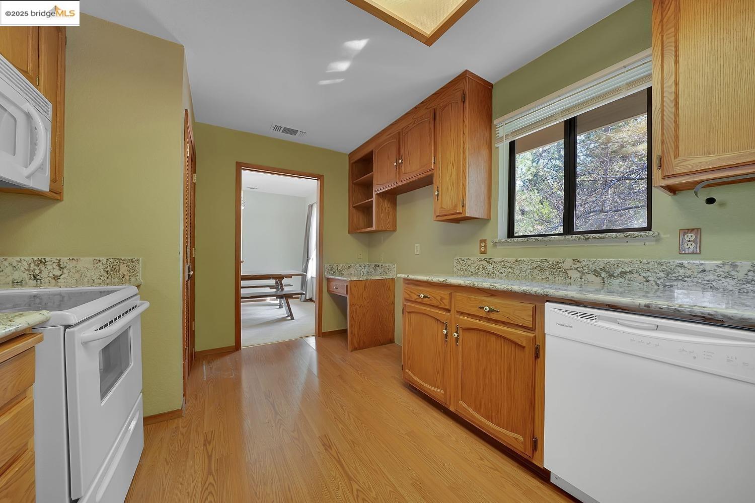 Detail Gallery Image 26 of 56 For 1616 Vine Maple Dr 1, Murphys,  CA 95247-9659 - 3 Beds | 2/1 Baths