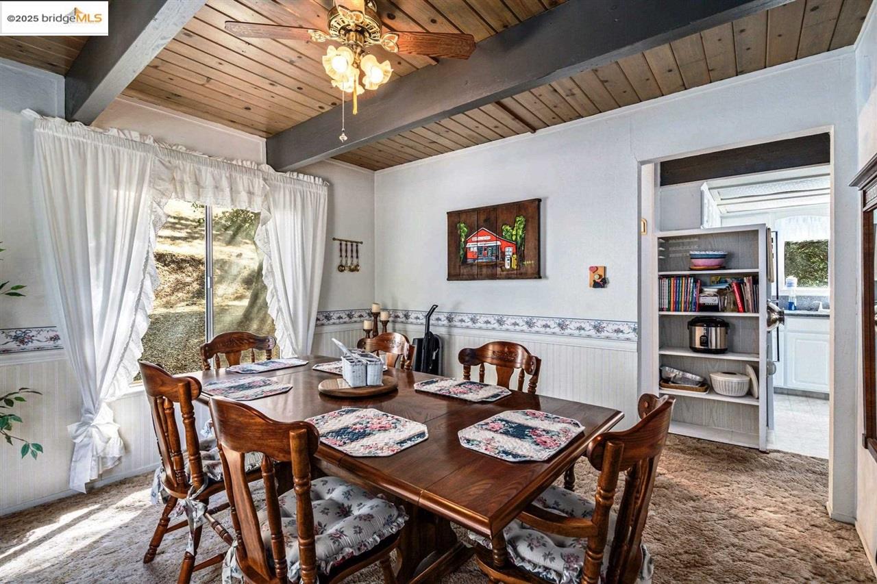 Detail Gallery Image 14 of 60 For 12595 Cresthaven Dr., Groveland,  CA 95321-0000 - 3 Beds | 3 Baths