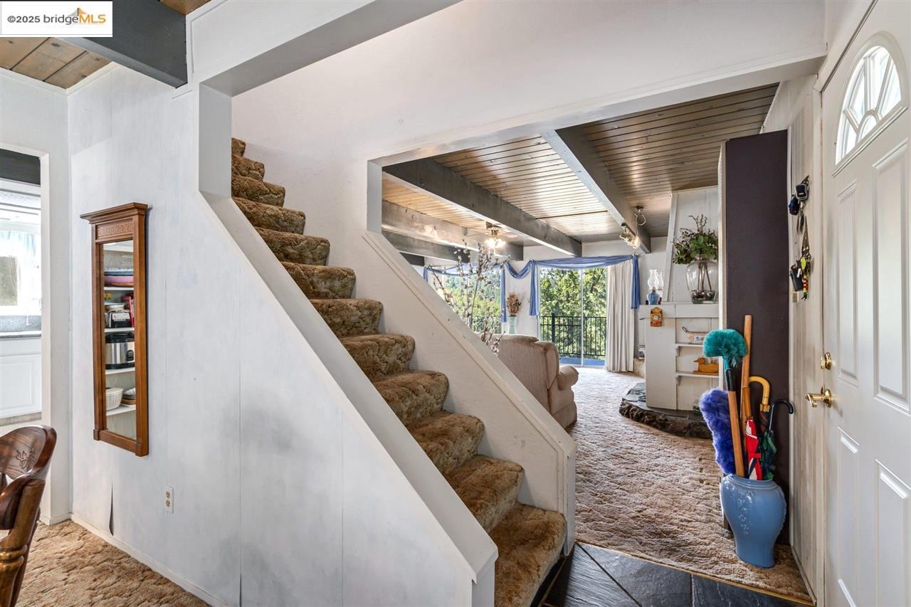 Detail Gallery Image 3 of 60 For 12595 Cresthaven Dr., Groveland,  CA 95321-0000 - 3 Beds | 3 Baths