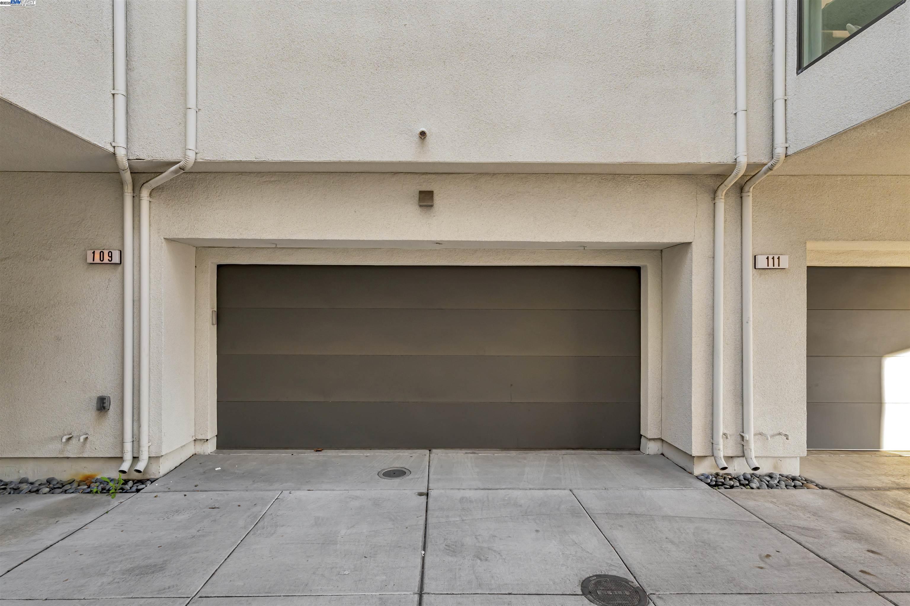 Detail Gallery Image 32 of 42 For 2950 Sanor Pl #109,  Santa Clara,  CA 95051 - 3 Beds | 3/1 Baths