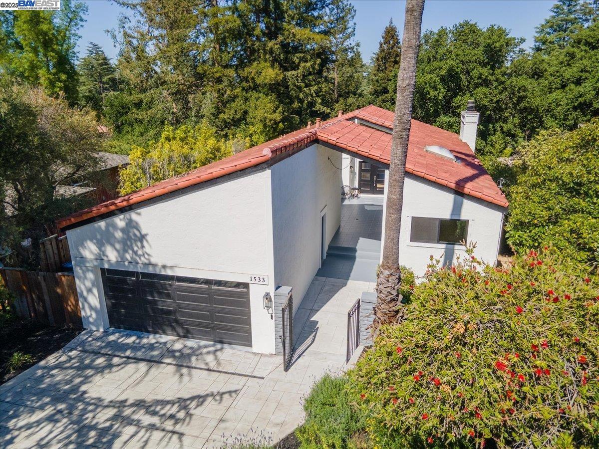 Detail Gallery Image 1 of 45 For 1533 Topar Ave, Los Altos,  CA 94024 - 4 Beds | 3/1 Baths