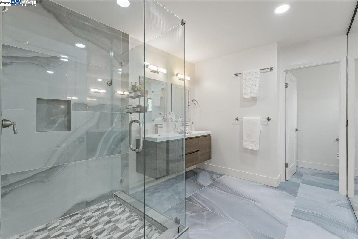 Detail Gallery Image 27 of 45 For 1533 Topar Ave, Los Altos,  CA 94024 - 4 Beds | 3/1 Baths