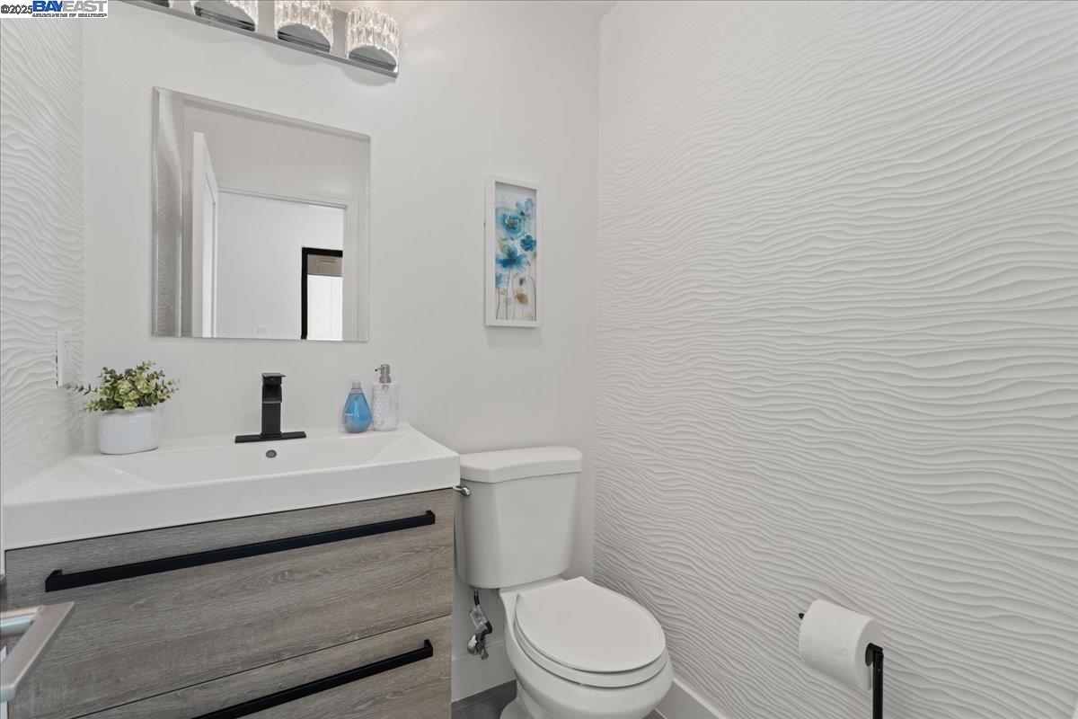 Detail Gallery Image 32 of 45 For 1533 Topar Ave, Los Altos,  CA 94024 - 4 Beds | 3/1 Baths