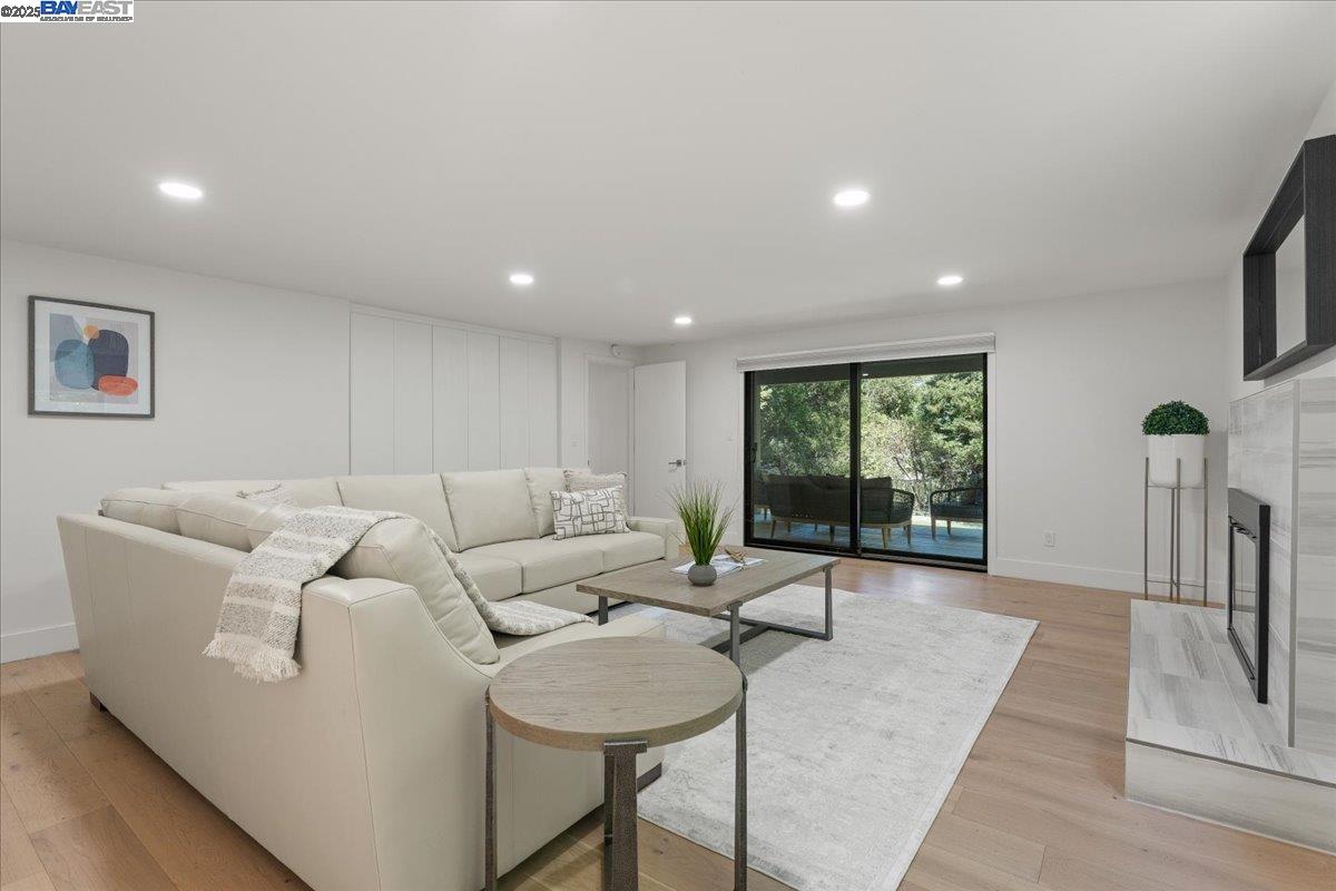 Detail Gallery Image 34 of 45 For 1533 Topar Ave, Los Altos,  CA 94024 - 4 Beds | 3/1 Baths