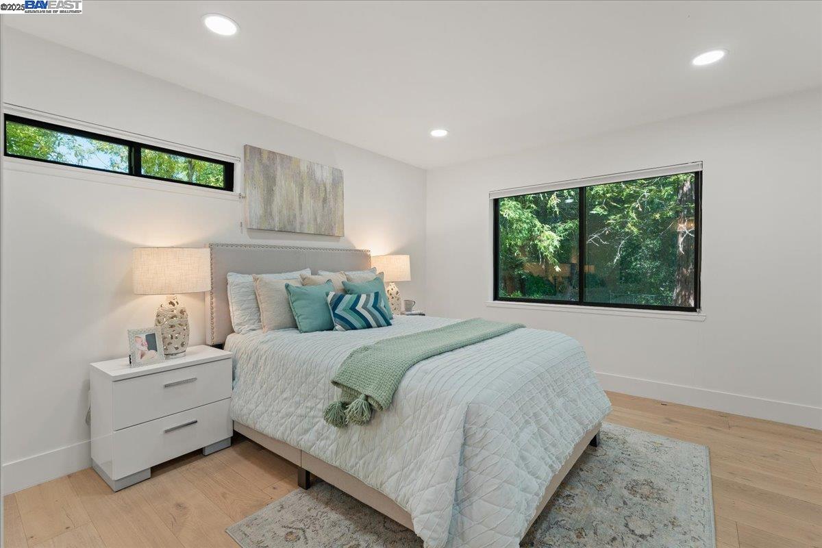 Detail Gallery Image 36 of 45 For 1533 Topar Ave, Los Altos,  CA 94024 - 4 Beds | 3/1 Baths