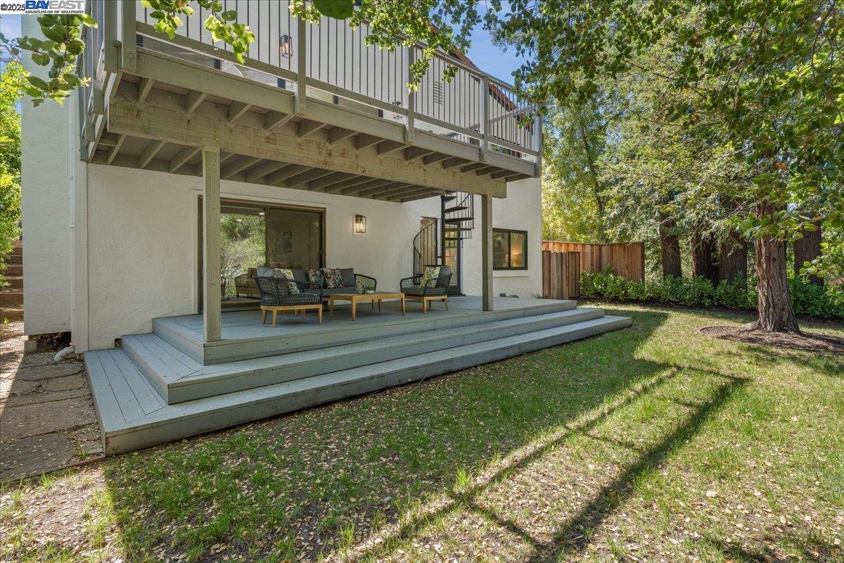 Detail Gallery Image 41 of 45 For 1533 Topar Ave, Los Altos,  CA 94024 - 4 Beds | 3/1 Baths
