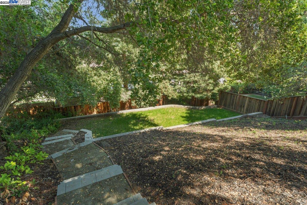 Detail Gallery Image 42 of 45 For 1533 Topar Ave, Los Altos,  CA 94024 - 4 Beds | 3/1 Baths