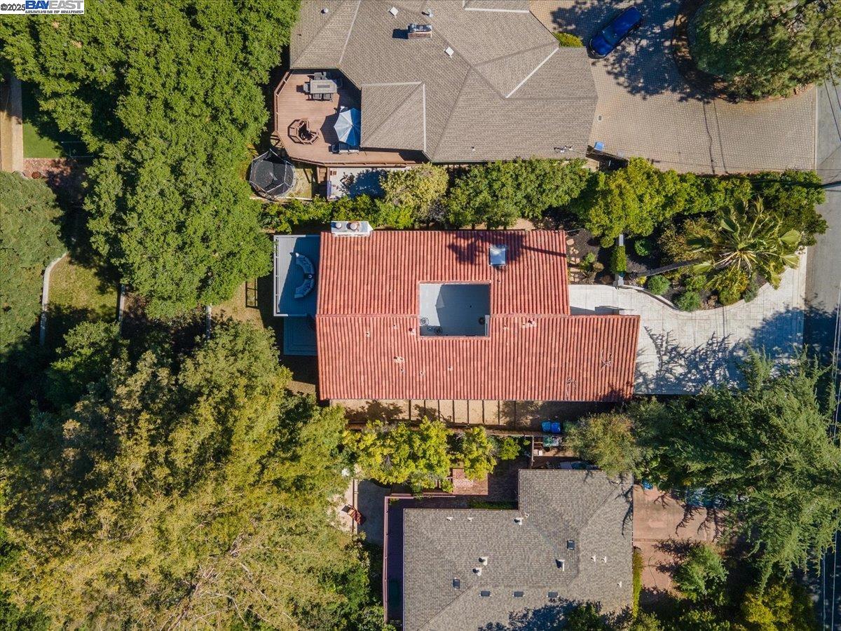 Detail Gallery Image 43 of 45 For 1533 Topar Ave, Los Altos,  CA 94024 - 4 Beds | 3/1 Baths