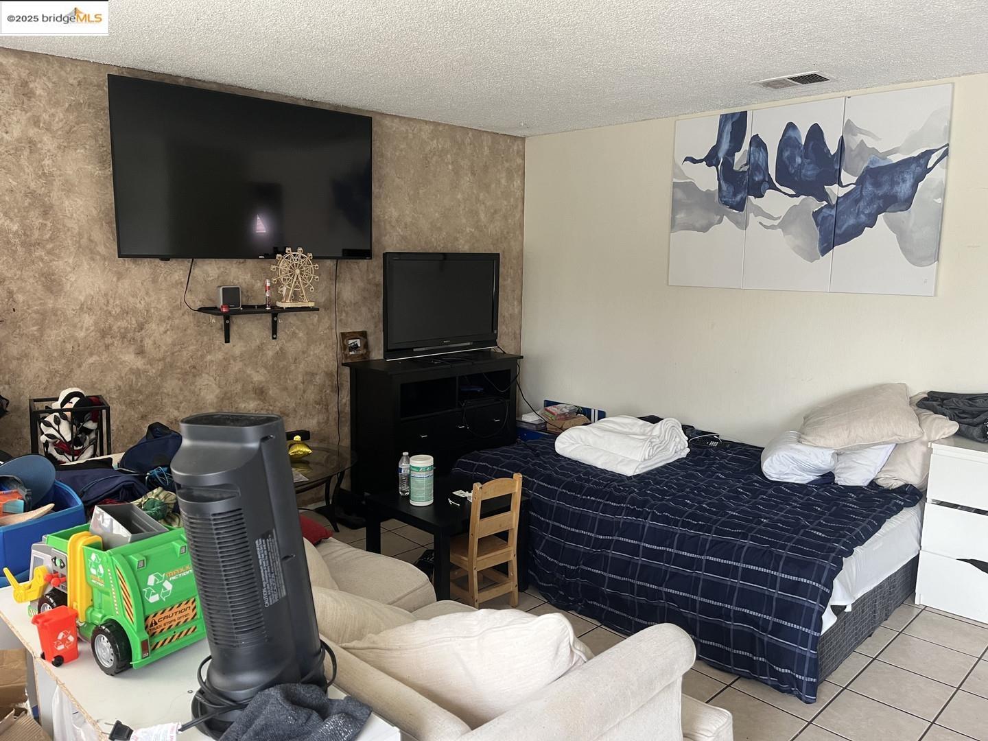 Photo #5: 41093682 Listing 
