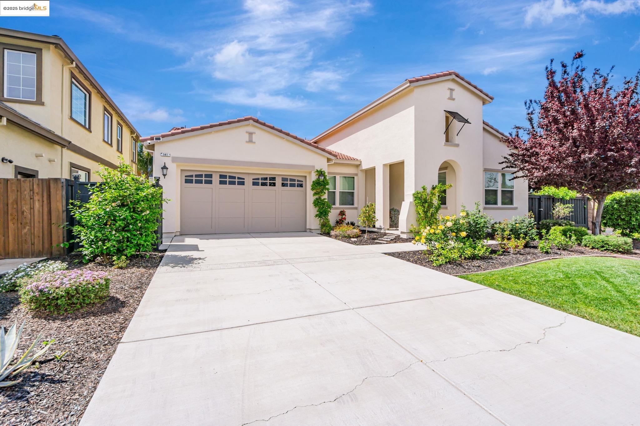 Detail Gallery Image 2 of 60 For 141 French Dr, Brentwood,  CA 94513 - 4 Beds | 3 Baths