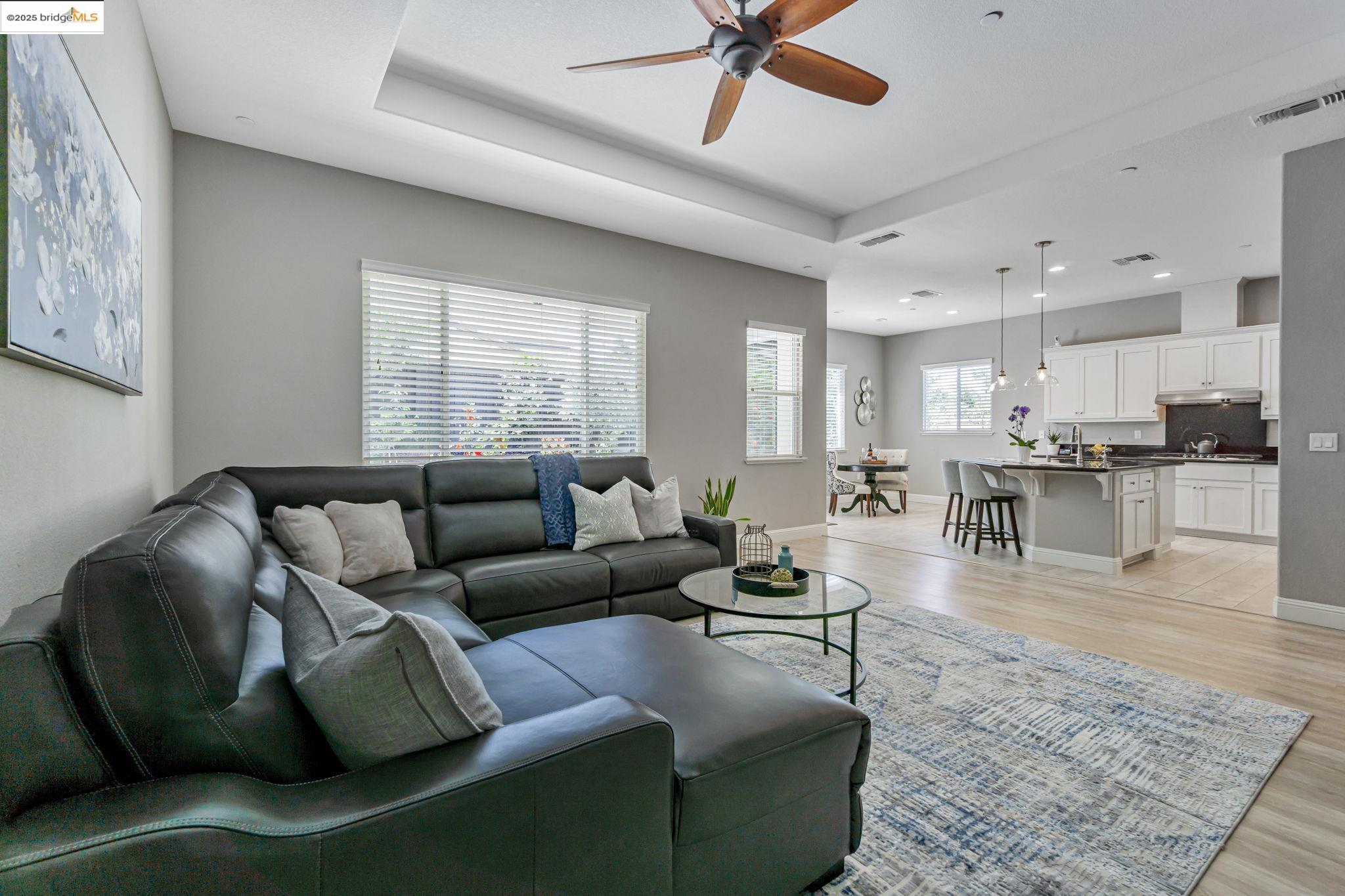 Detail Gallery Image 9 of 60 For 141 French Dr, Brentwood,  CA 94513 - 4 Beds | 3 Baths