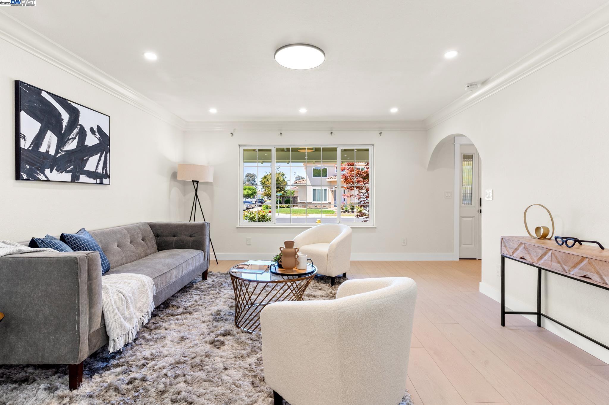 Detail Gallery Image 7 of 34 For 37807 Lobelia Dr, Newark,  CA 94560 - 4 Beds | 2/1 Baths