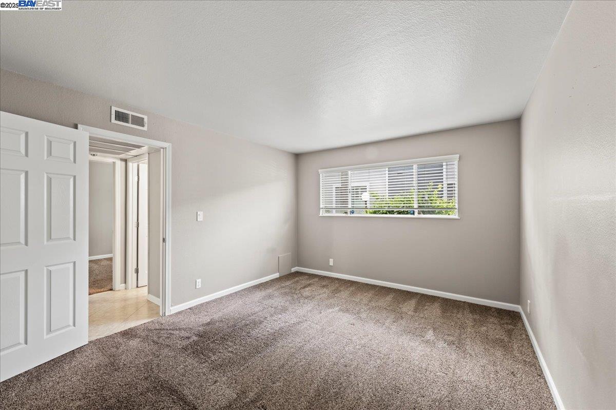 Photo #16: 41093689 Listing: Photo #16