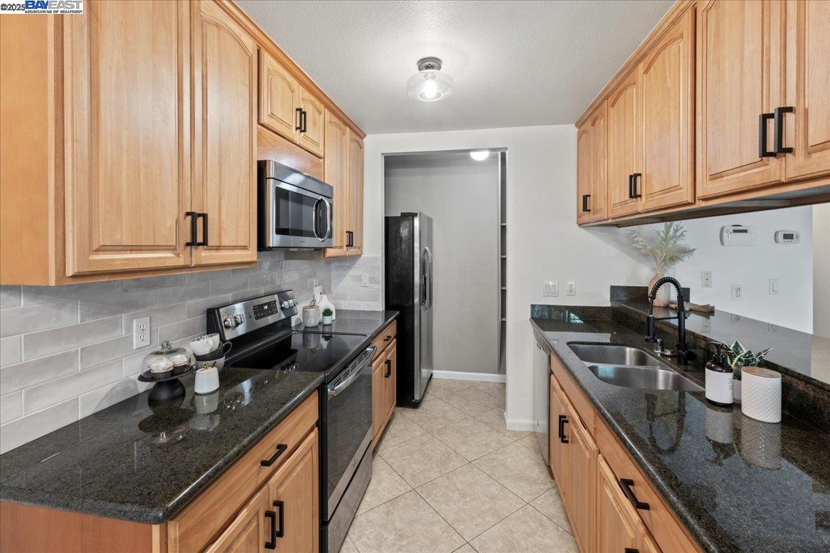 Photo #6: 41093689 Listing: Photo #6