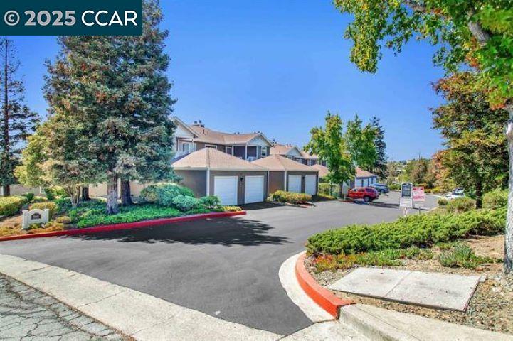 Detail Gallery Image 2 of 20 For 565 Lori Dr #40,  Benicia,  CA 94510 - 2 Beds | 2 Baths