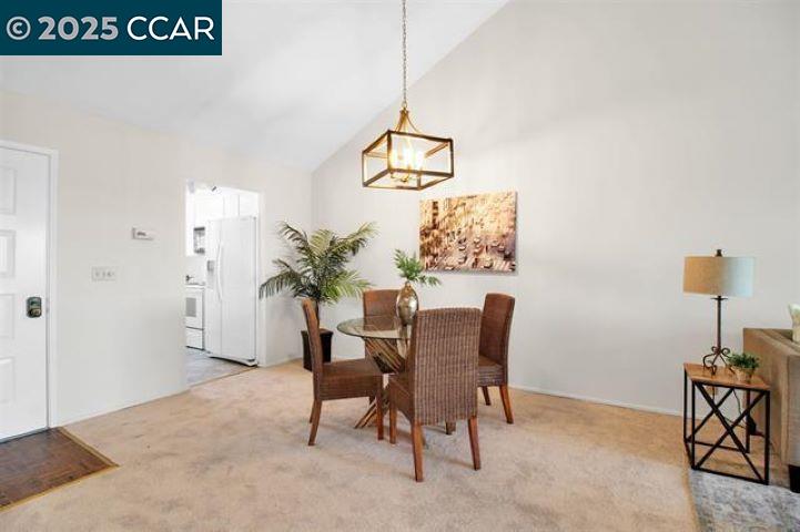 Detail Gallery Image 6 of 20 For 565 Lori Dr #40,  Benicia,  CA 94510 - 2 Beds | 2 Baths