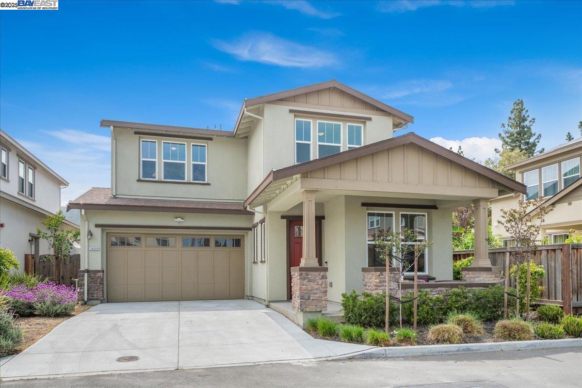 Detail Gallery Image 1 of 1 For 39009 Bernadine Dutra Cmn, Fremont,  CA 94538-1100 - 4 Beds | 3/1 Baths