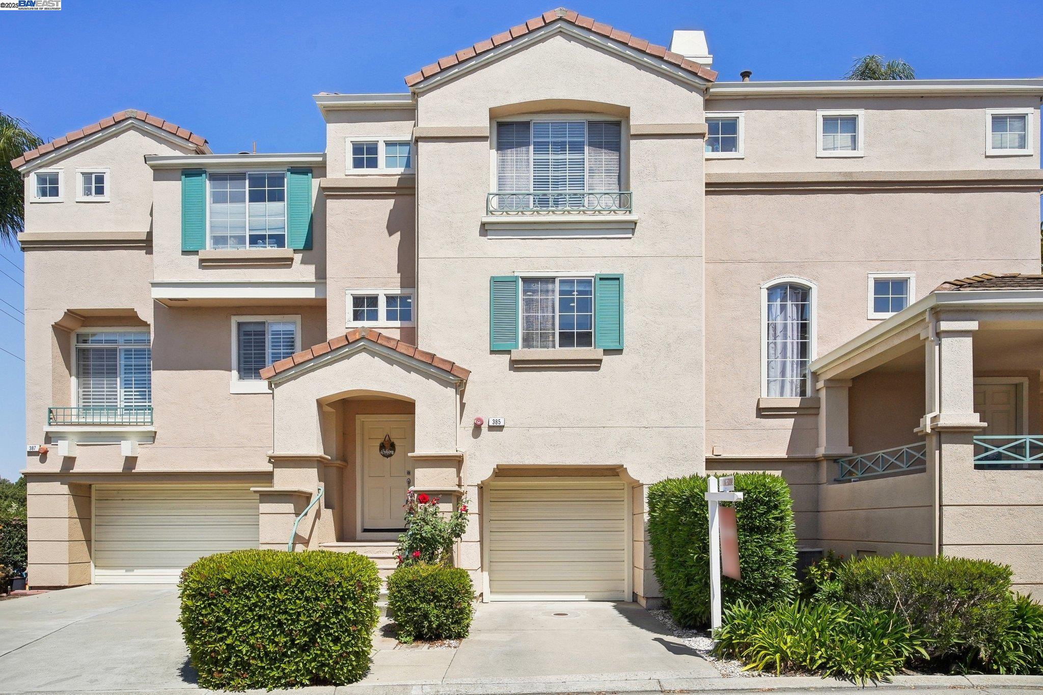 Detail Gallery Image 1 of 40 For 385 Montecito Way, Milpitas,  CA 95035 - 2 Beds | 2/1 Baths