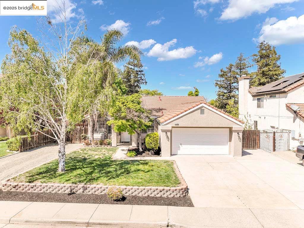 Detail Gallery Image 1 of 1 For 1536 Rutherford Ln, Oakley,  CA 94561 - 3 Beds | 2 Baths