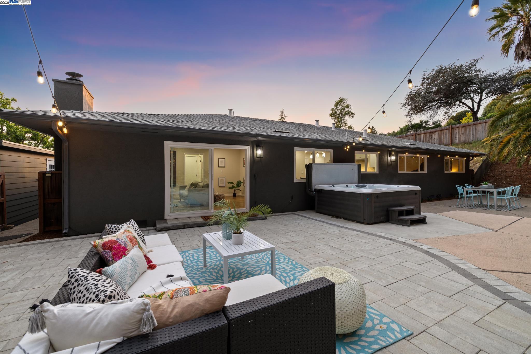 Detail Gallery Image 47 of 57 For 441 Fox Hills Court, Oakland,  CA 94605 - 3 Beds | 3 Baths
