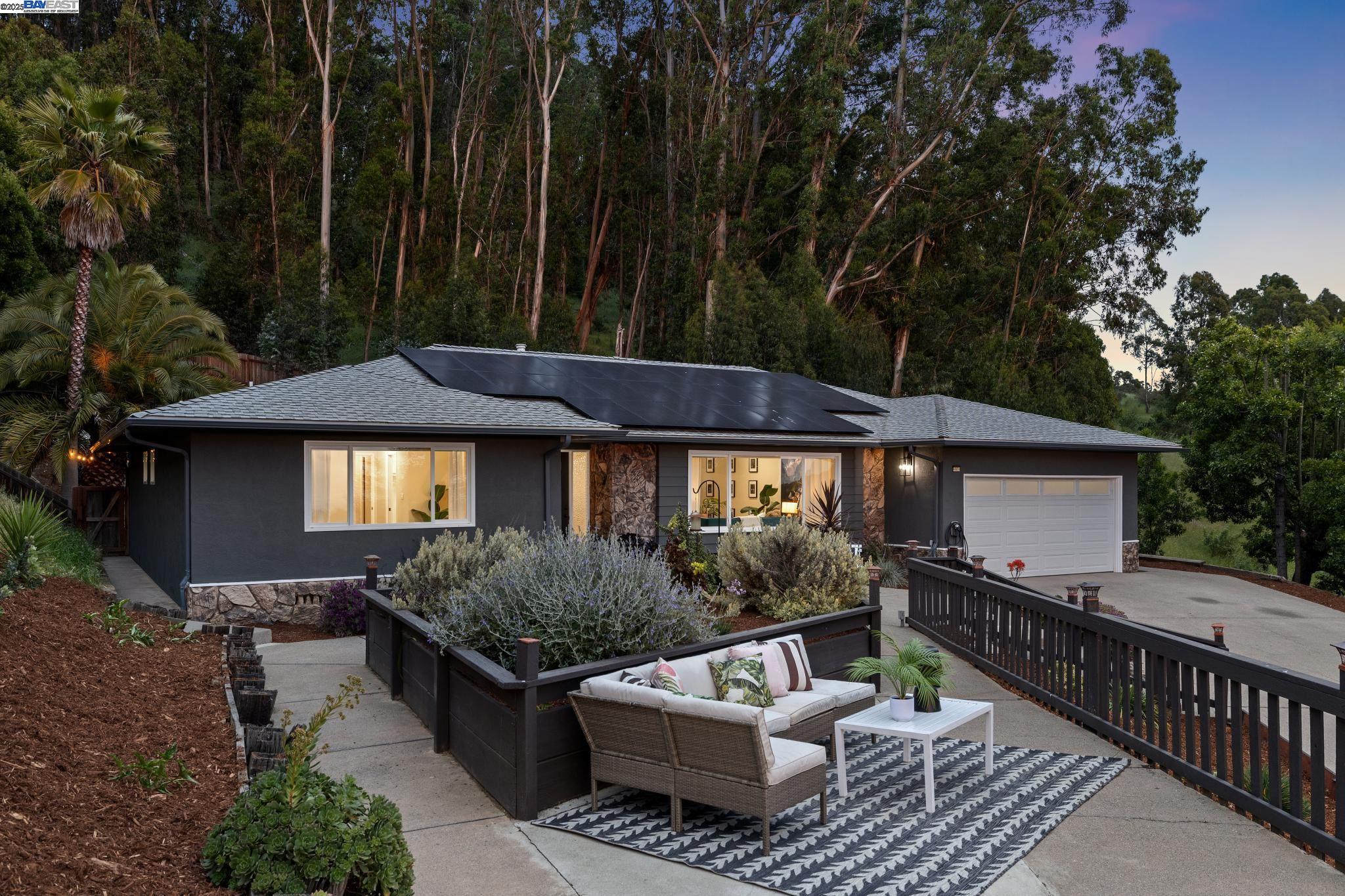Detail Gallery Image 56 of 57 For 441 Fox Hills Court, Oakland,  CA 94605 - 3 Beds | 3 Baths