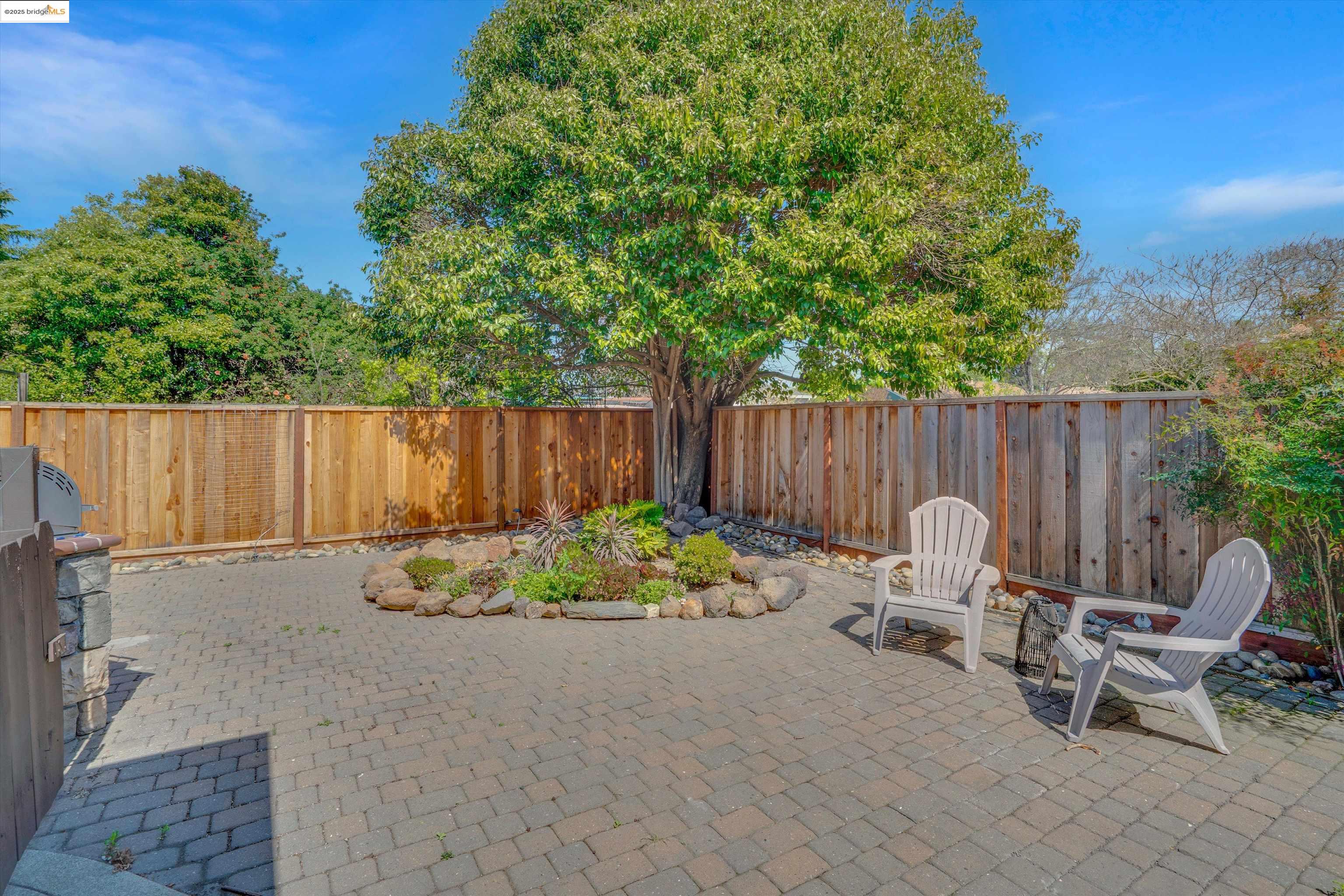 Detail Gallery Image 23 of 27 For 278 via Mirlo, San Lorenzo,  CA 94580 - 4 Beds | 2 Baths