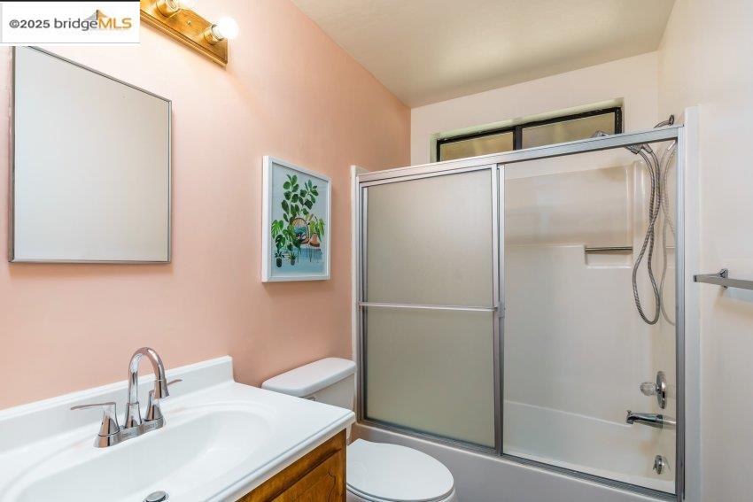 Detail Gallery Image 22 of 57 For 20237 Upper Skyridge Dr, Groveland,  CA 95321 - 4 Beds | 3 Baths