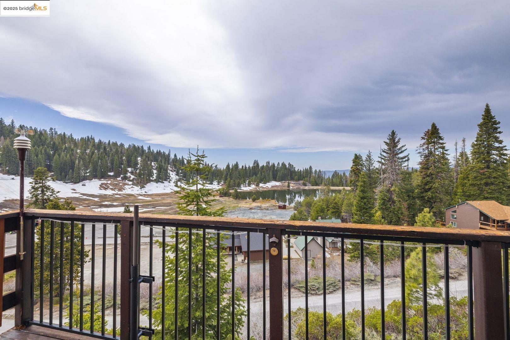 Detail Gallery Image 11 of 34 For 33781 Upper Leland Rd # a,  Pinecrest,  CA 95364 - 3 Beds | 2 Baths