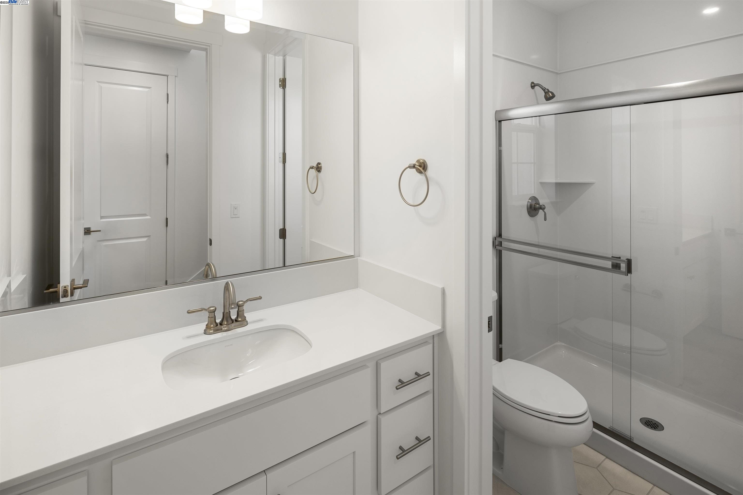 Detail Gallery Image 9 of 23 For 101 Sea Gate Place, Bethel Island,  CA 94511 - 3 Beds | 3 Baths